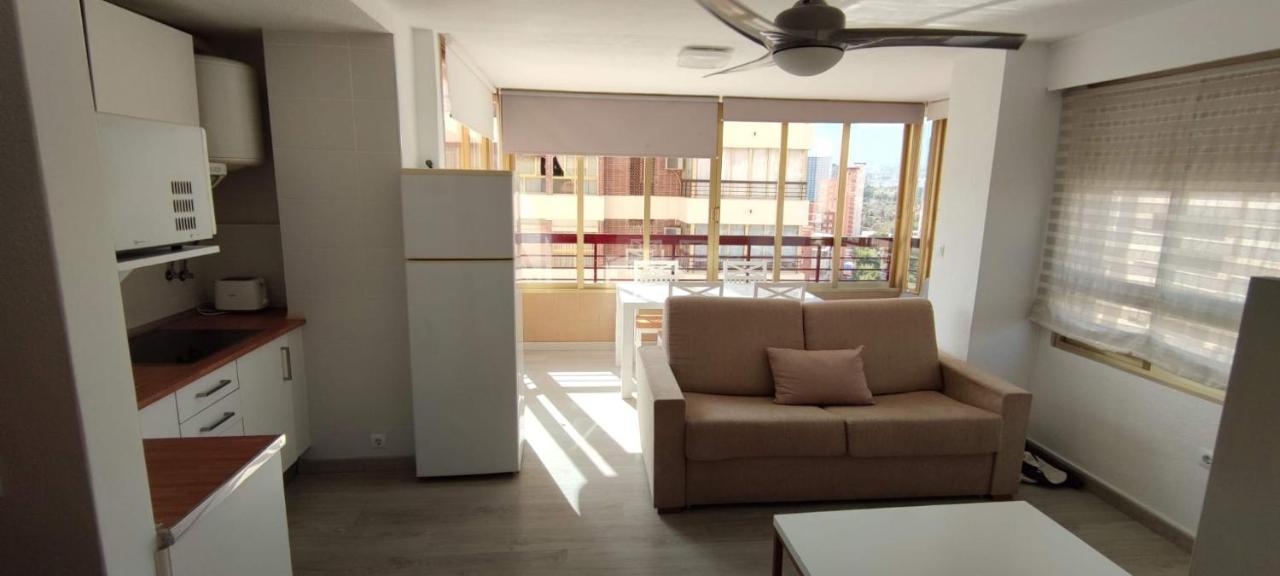 Precioso Apartamento Con Piscina Y Vistas Al Mar Mediterraneo. Benidorm Ngoại thất bức ảnh